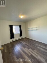 43 Manitoba St in Bracebridge, ON - Building Photo - Building Photo