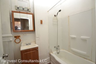 1042 Marshall Ave in Cincinnati, OH - Building Photo - Building Photo