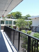 3615 Thomas Ave in Miami, FL - Building Photo - Building Photo