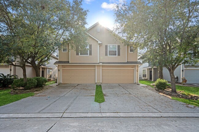 property at 20319 Arbolada Green Ct