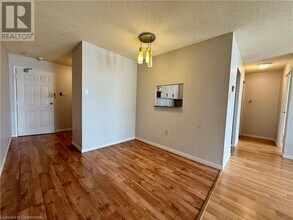 65 Highland Crescent in Kitchener, ON - Building Photo - Building Photo