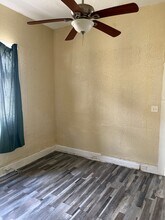 8626 Green St in New Orleans, LA - Foto de edificio - Building Photo