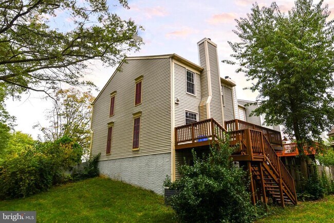 13216 Country Ridge Dr in Germantown, MD - Building Photo - Building Photo