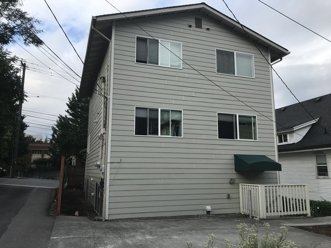 1015 E Jefferson St, Unit A