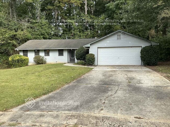 property at 3919 Prestwick Ct