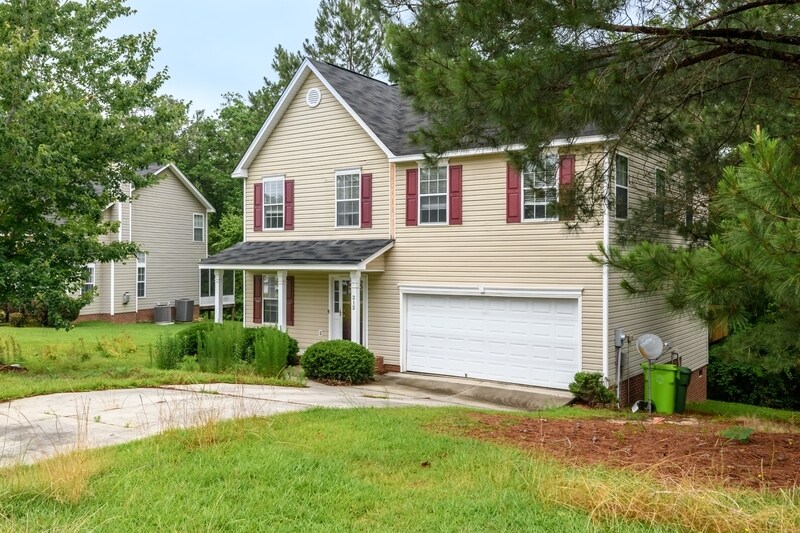 212 Jasmine Pl Dr in Columbia, SC - Building Photo