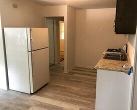 5116 Twitty St in North Charleston, SC - Building Photo - Building Photo