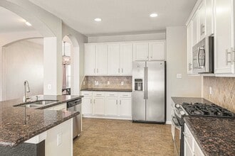 139 N Hawkhurst Cir in Magnolia, TX - Building Photo - Building Photo
