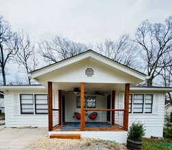 779 McLendon Dr in Scottdale, GA - Building Photo - Building Photo