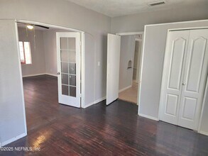 5016 N Pearl St in Jacksonville, FL - Building Photo - Building Photo