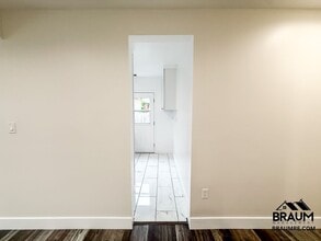 1622 S Carmelina Ave in Los Angeles, CA - Building Photo - Building Photo