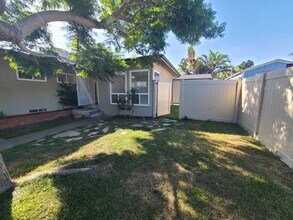 4455 Castelar St in San Diego, CA - Building Photo - Building Photo