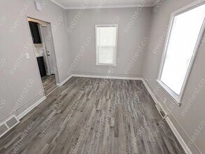 617 Nicholas St in Toledo, OH - Building Photo - Building Photo