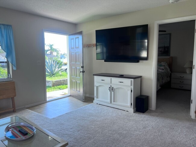 171 Abalone Rd in Venice, FL - Building Photo - Building Photo
