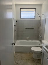 3426 Mentone Ave in Los Angeles, CA - Building Photo - Building Photo