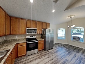 161 E Blackjack Branch Way in Jacksonville, FL - Foto de edificio - Building Photo