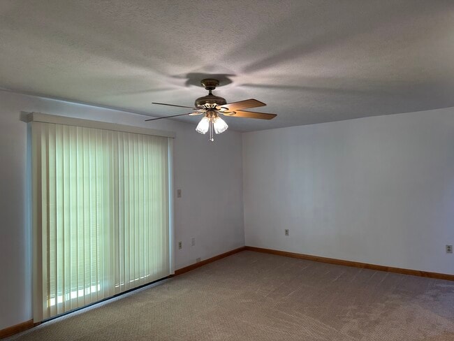 510 Clubhouse Dr, Unit 510 in Washington, PA - Foto de edificio - Building Photo