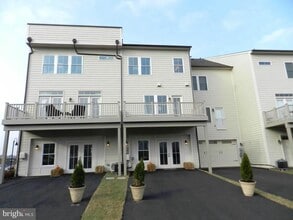 20728 Exchange St in Ashburn, VA - Building Photo - Building Photo