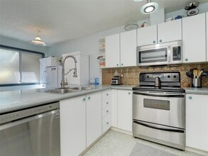 2190 Drennan St in Sooke, BC - Building Photo - Building Photo