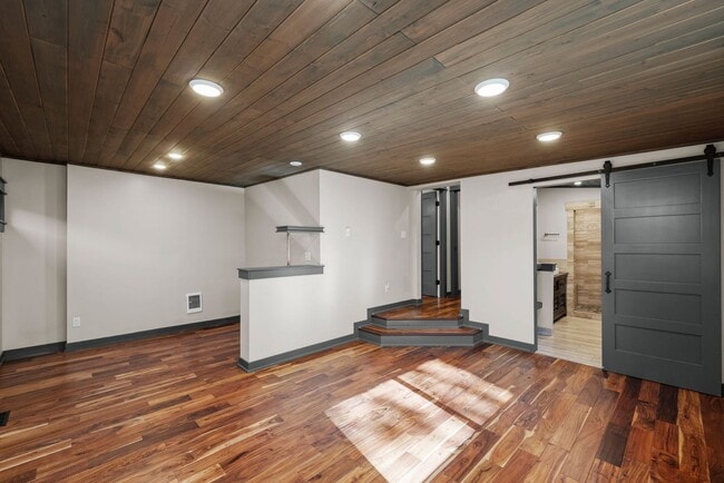 property at 103 W 32nd Ave