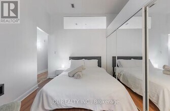 700 King St W in Toronto, ON - Building Photo - Building Photo