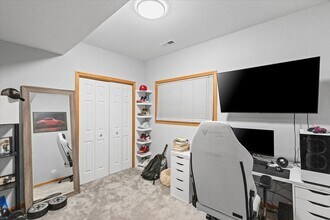 2033 W Huron St in Chicago, IL - Building Photo - Building Photo