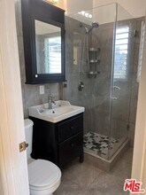 133 S Elm Dr in Beverly Hills, CA - Building Photo - Building Photo