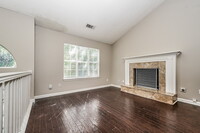 7105 E Village Ct in Riverdale, GA - Foto de edificio - Building Photo