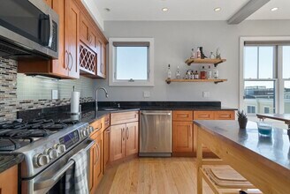 288 C St in Boston, MA - Building Photo - Building Photo