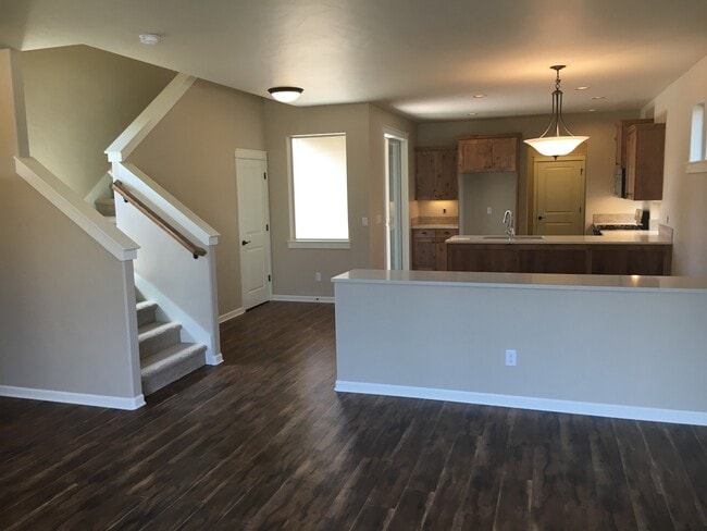 20836 Gateway Dr in Bend, OR - Building Photo - Building Photo