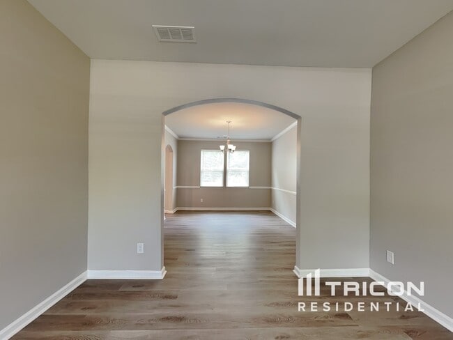 1465 Washington Rose Ave in Hoschton, GA - Building Photo - Building Photo