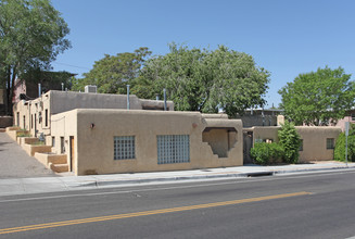 1310 Dr Martin Luther King Jr Ave NE in Albuquerque, NM - Building Photo - Building Photo