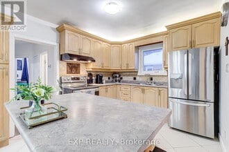 3 Jodphur Ave in Toronto, ON - Building Photo - Building Photo
