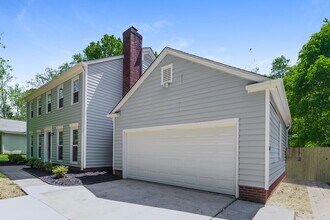 1106 Kale Wood Dr in Matthews, NC - Building Photo - Building Photo
