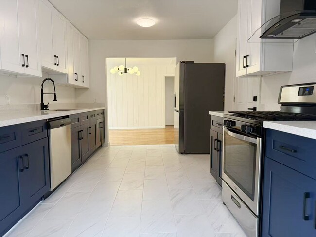 property at 4118 Omeara Dr