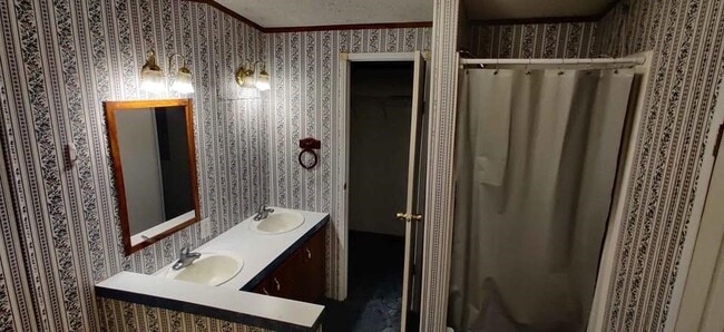 21 Serena Dr in El Campo, TX - Building Photo - Building Photo