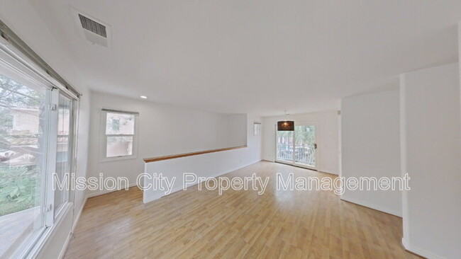 property at 220 Meigs Rd