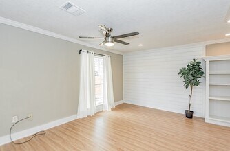 3002 Kirk St in Houston, TX - Building Photo - Building Photo