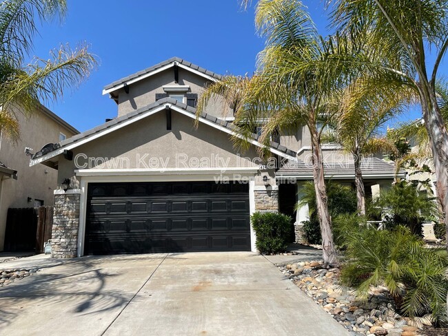property at 4243 Lindsey Ln