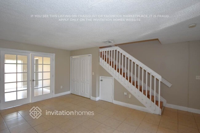12621 NW 11th Ln in Miami, FL - Building Photo - Building Photo