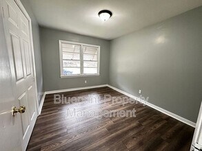 913 27th St SW in Birmingham, AL - Building Photo - Building Photo