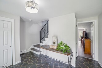 154 High St in Northvale, NJ - Building Photo - Building Photo