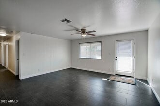 1881 E Concorda Dr in Tempe, AZ - Building Photo - Building Photo