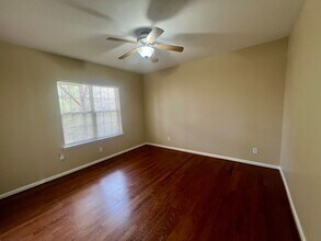 413 Ruby Walk Dr in Morrisville, NC - Building Photo - Building Photo