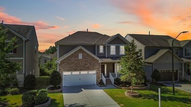 945 Lemster Lane in Cary, NC - Building Photo - Building Photo