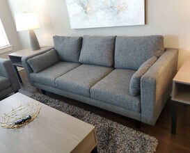 2017 Al Lipscomb Way in Dallas, TX - Building Photo - Building Photo