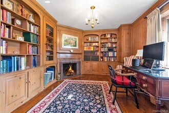 3 Barkers Point Rd in Port Washington, NY - Building Photo - Building Photo