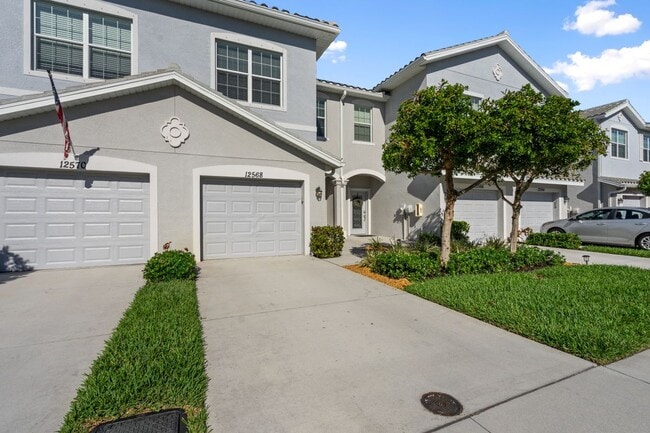 12568 Westhaven Way in Ft. Myers, FL - Building Photo - Building Photo