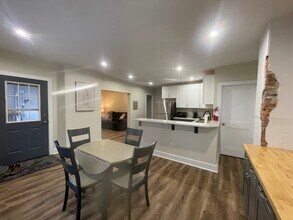 151 E Allen St, Unit D in Winooski, VT - Building Photo - Building Photo