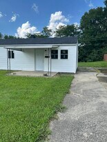 4701 Vanguard Ave in Dayton, OH - Building Photo